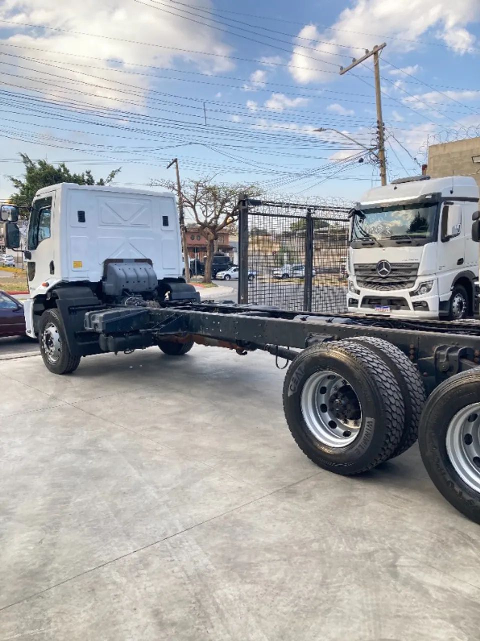 Ford Cargo 2429 - Foto 12