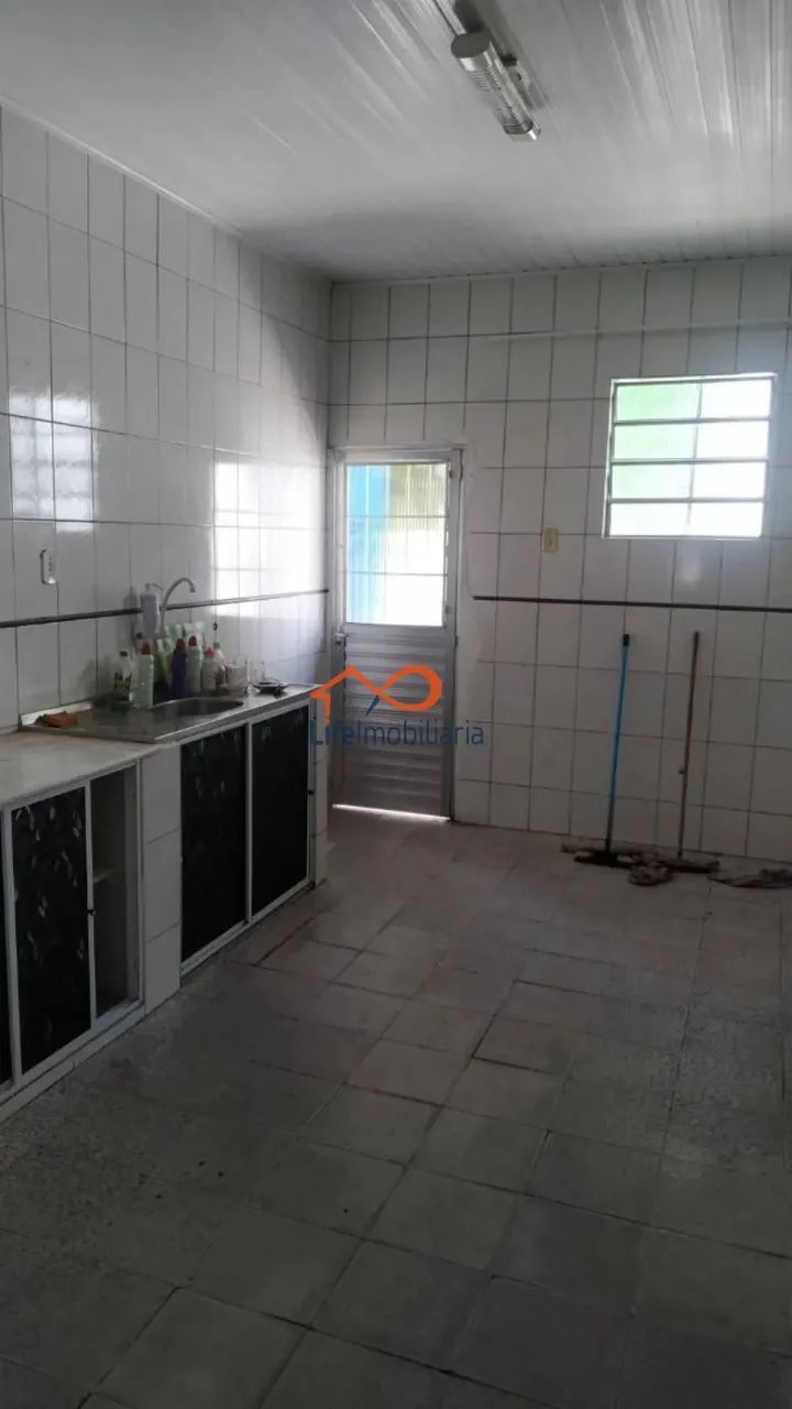 Casa 200m² à venda sendo 3/4 com 1 suíte - Bairro industrial - Foto 5