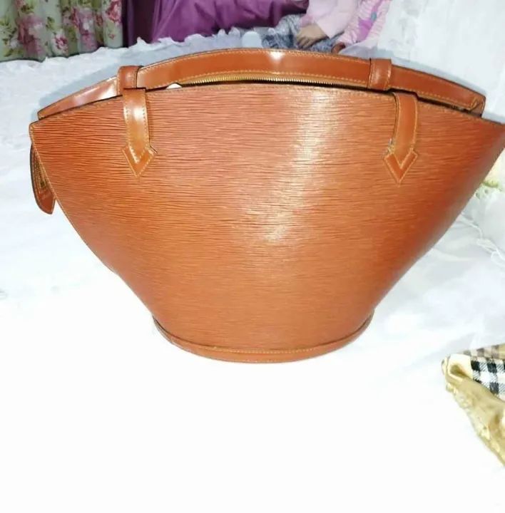 Bolsa Louis Vuitton - Foto 4