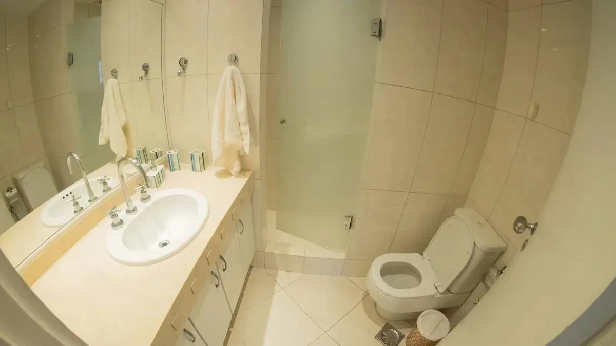 Apartamento (Padrão), com 2 quartos e 1 banheiros à Venda, 40 m² em Curitiba/PR