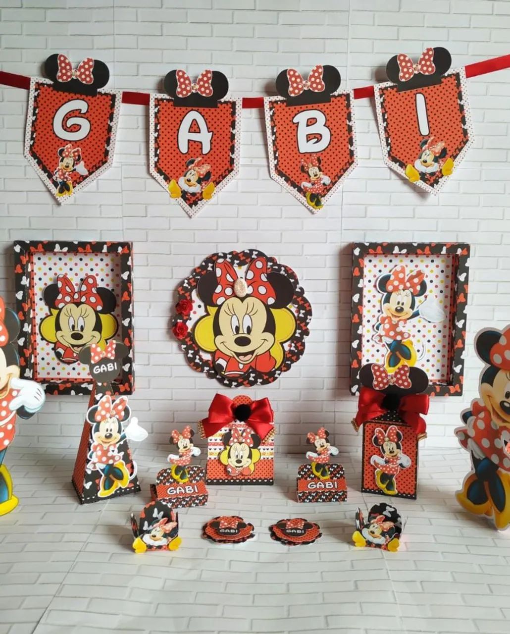 Kit Festa Minnie Vermelha(faço em todos os temas)