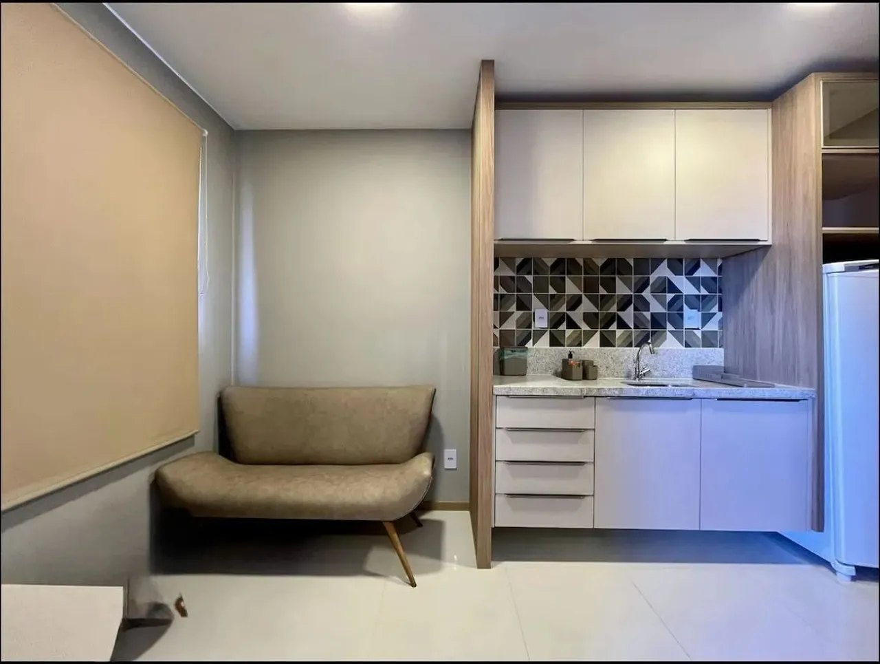 Apartamento para Venda em Salvador, Pituba, 1 dormitório, 1 suíte, 1 banheiro, 1 vaga