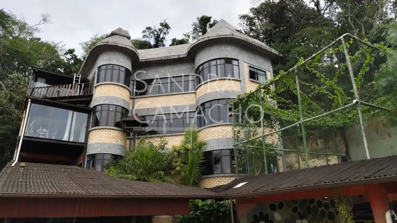 Casa para venda em Ponta de Baixo
