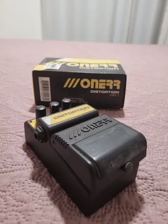 Pedal Distortion DST-1 da Onerr (com caixa original)