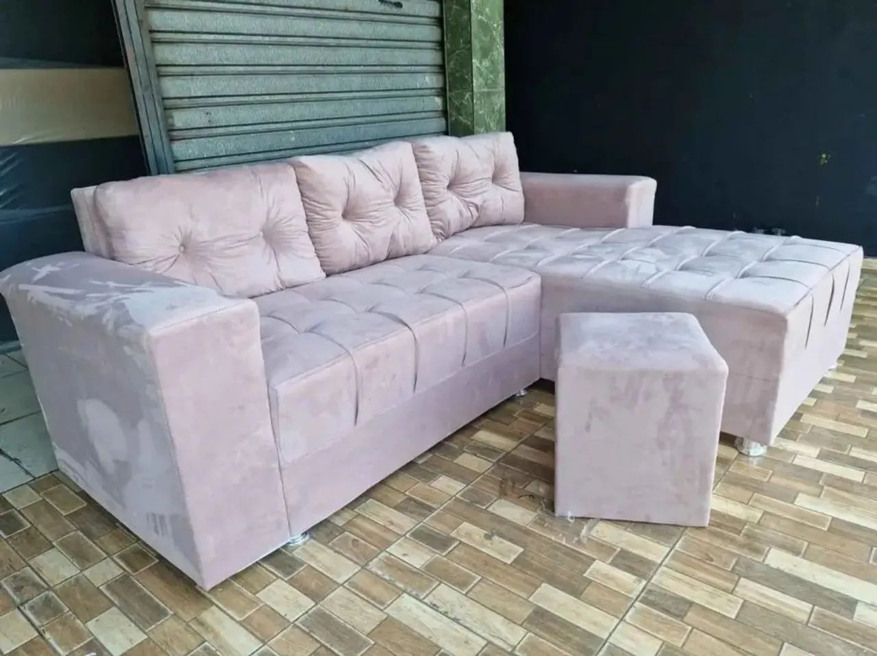 Sofá cheyse de 3 lugares a pronta entrega  - Foto 2
