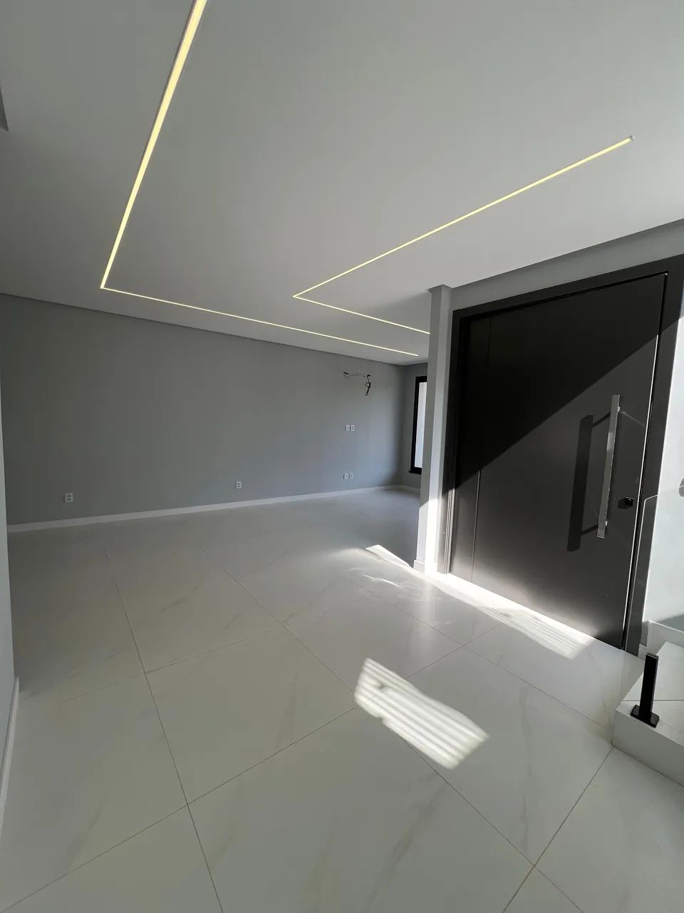 Casa Duplex no Morada dos Pássaros 4 Suítes sendo uma Master com Closet/ Piscina com Casca - Foto 5
