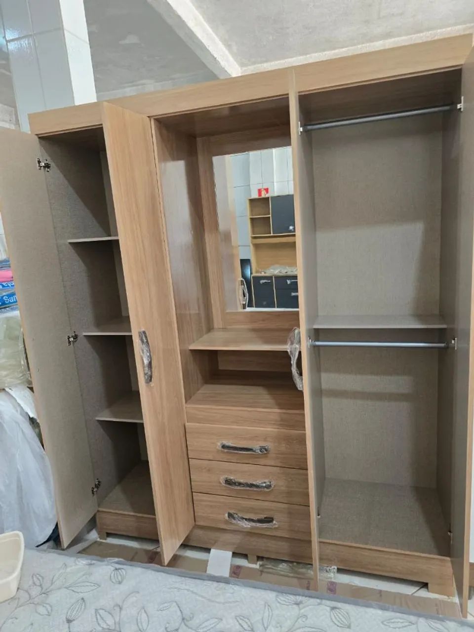 Guarda-Roupa de casal novo - Foto 3
