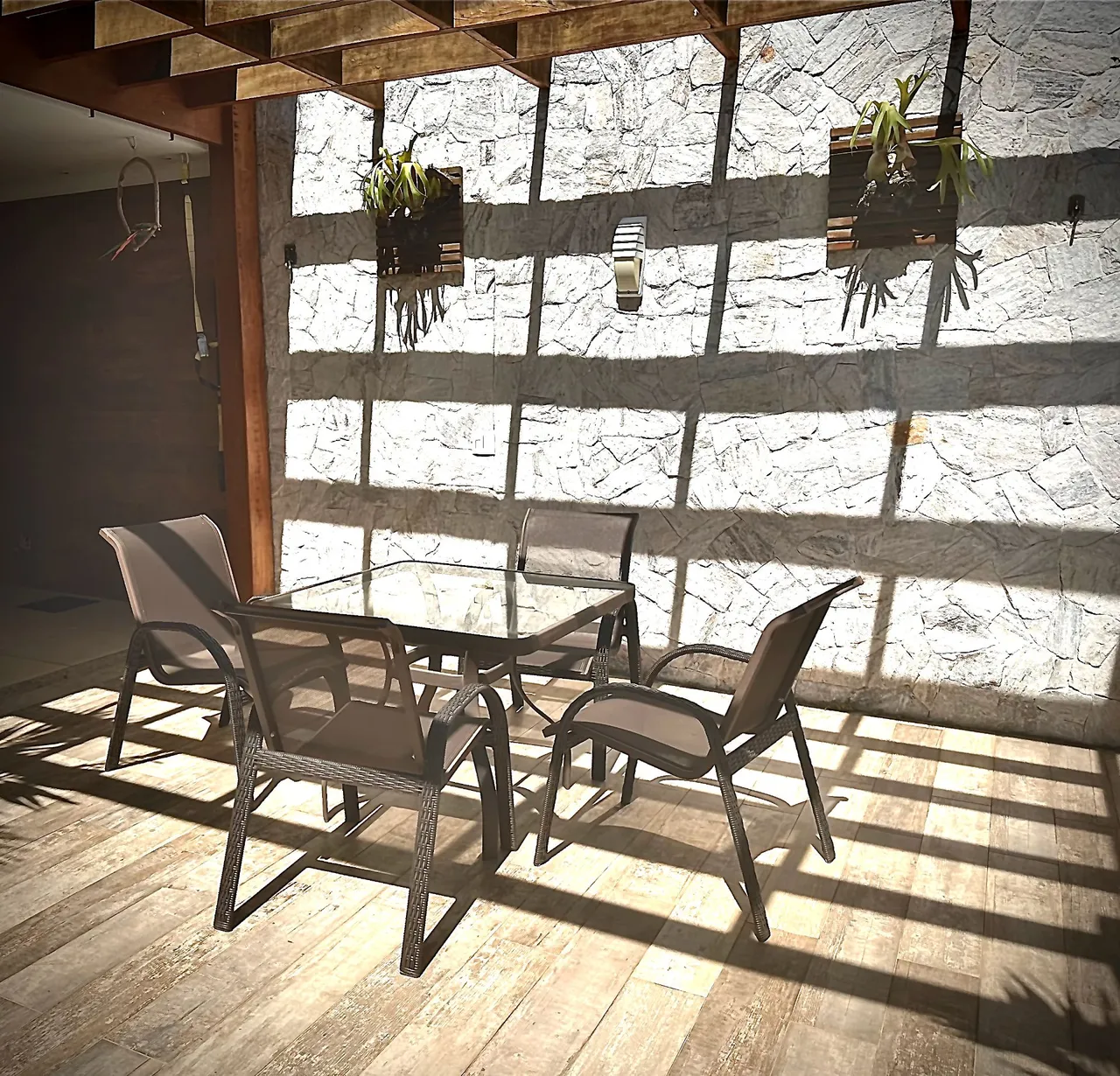 Conjunto de Mesa e Cadeiras para Área Externa