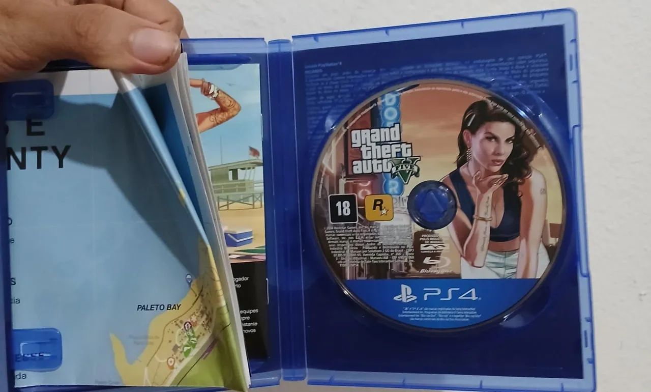 Grand Theft Auto V - PS4 - Foto 3