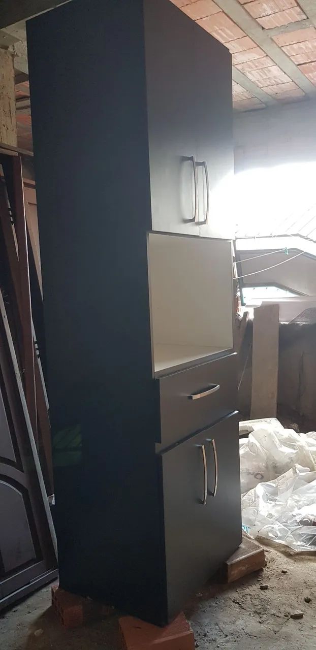 Armário , paneleiro de Cozinha Preto planejado 100%Mdf