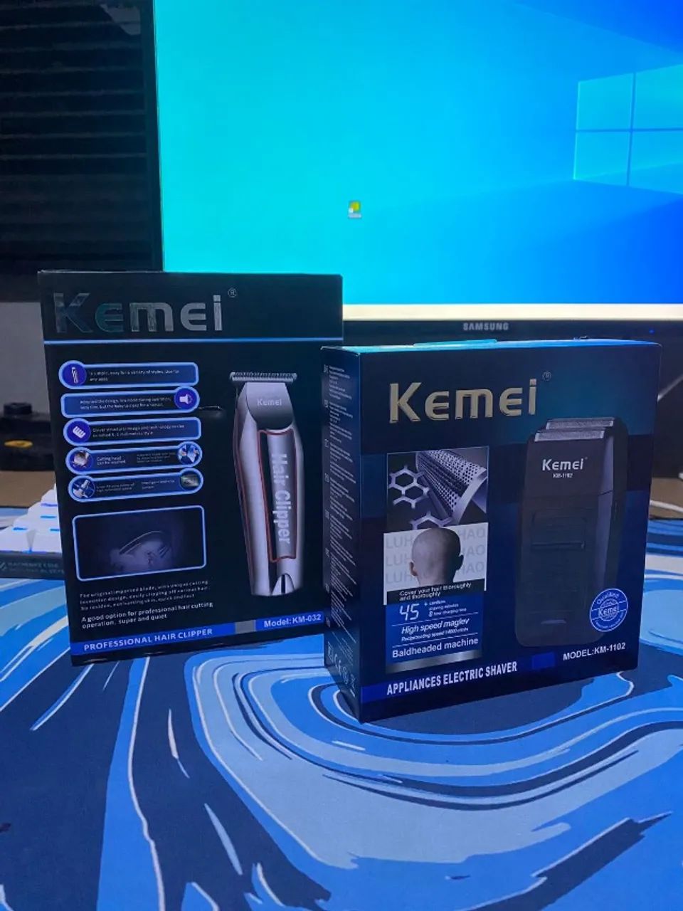 KIT MAQUININHA E BARBEADOR