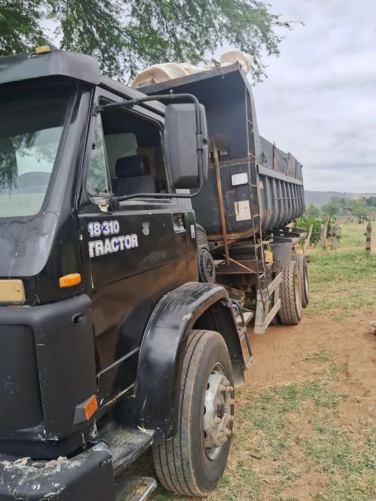 Caminhão Titan 18.310 - Foto 2