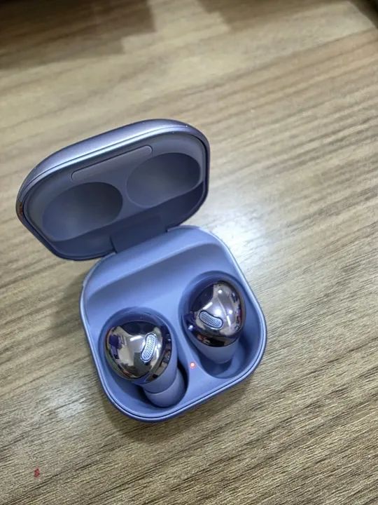 Vende-se um fone de ouvido sem fio samsung