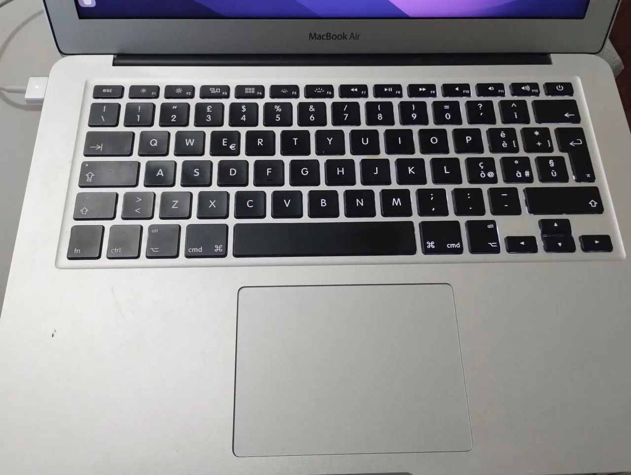 Vendo MacBook Air Core i5 8gb SSD 128gb 13,3 polegadas - Foto 3