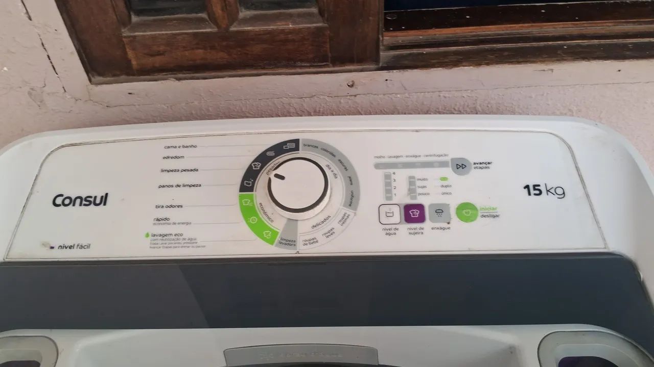 Máquina de lavar roupa nova 2 meses de uso tudo funcionando ok 