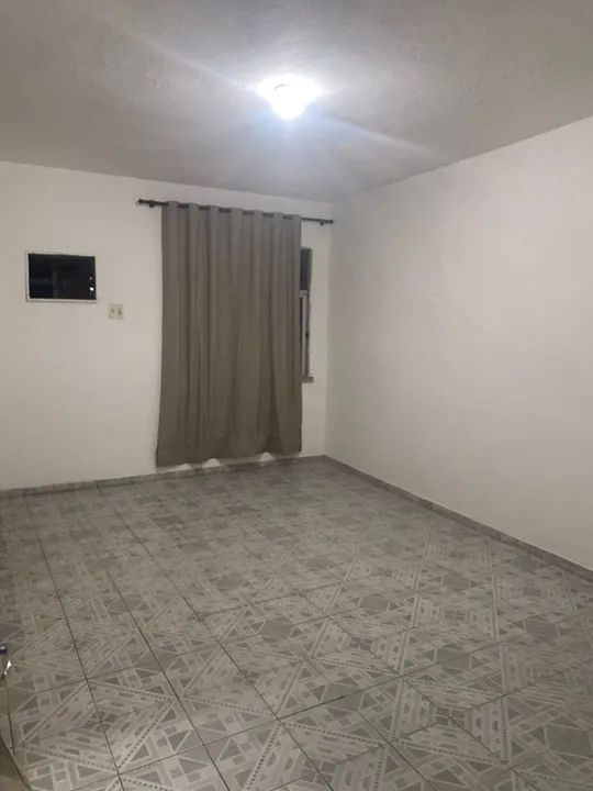 Casa Residencial ou Comercial Climatizada c/ 6 Salas sendo 2 Suítes no Centro da Cidade - Foto 15