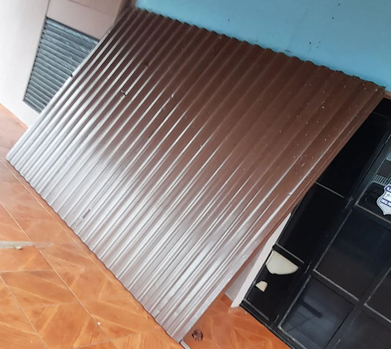 Porta de aço para segurança residencial