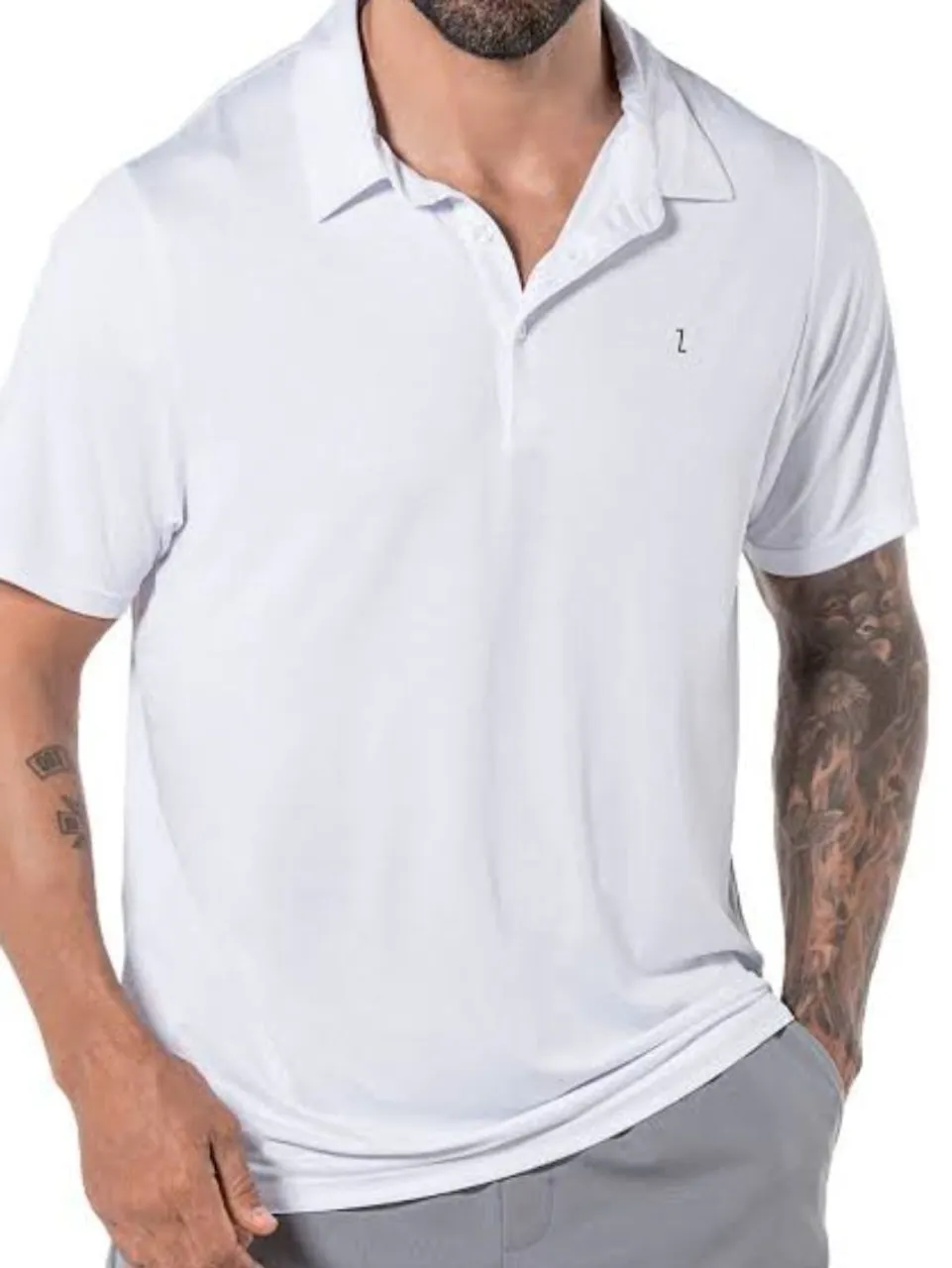 Camisa Polo Branca Masculina - Elegância e Conforto