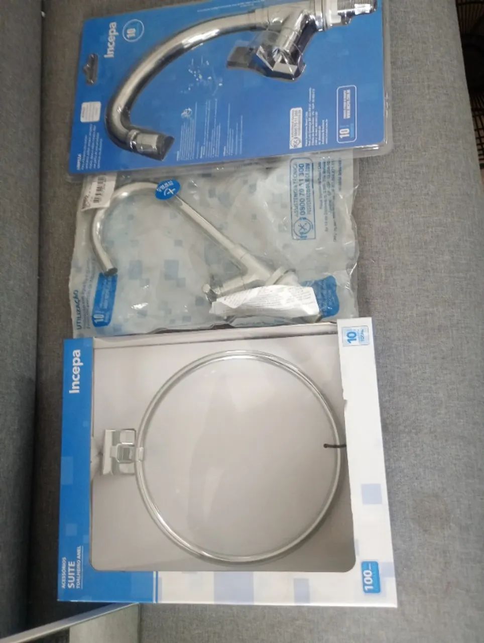 kIT TORNEIRAS E TOALHEIRO TIPO ANEL DA MARCA INCEPA - Foto 3