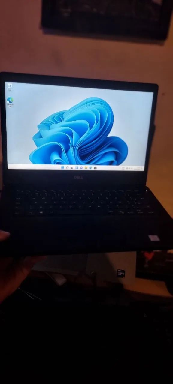 Notebook Dell Latitude 3400 i5 + 8gb de ram + SSD 240gb, bateria viciada.