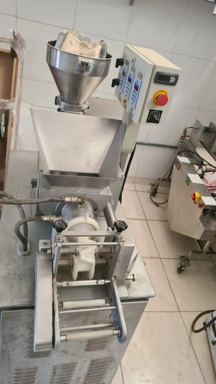 FORMADORA DE SALGADOS