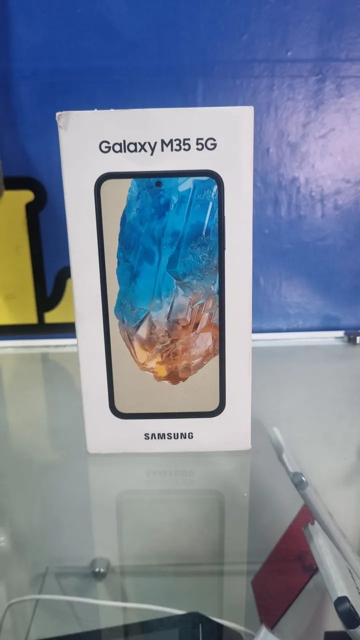 M35 256 gigas 1 mes de uso