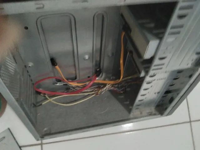 Gabinete para computadores  - Foto 5