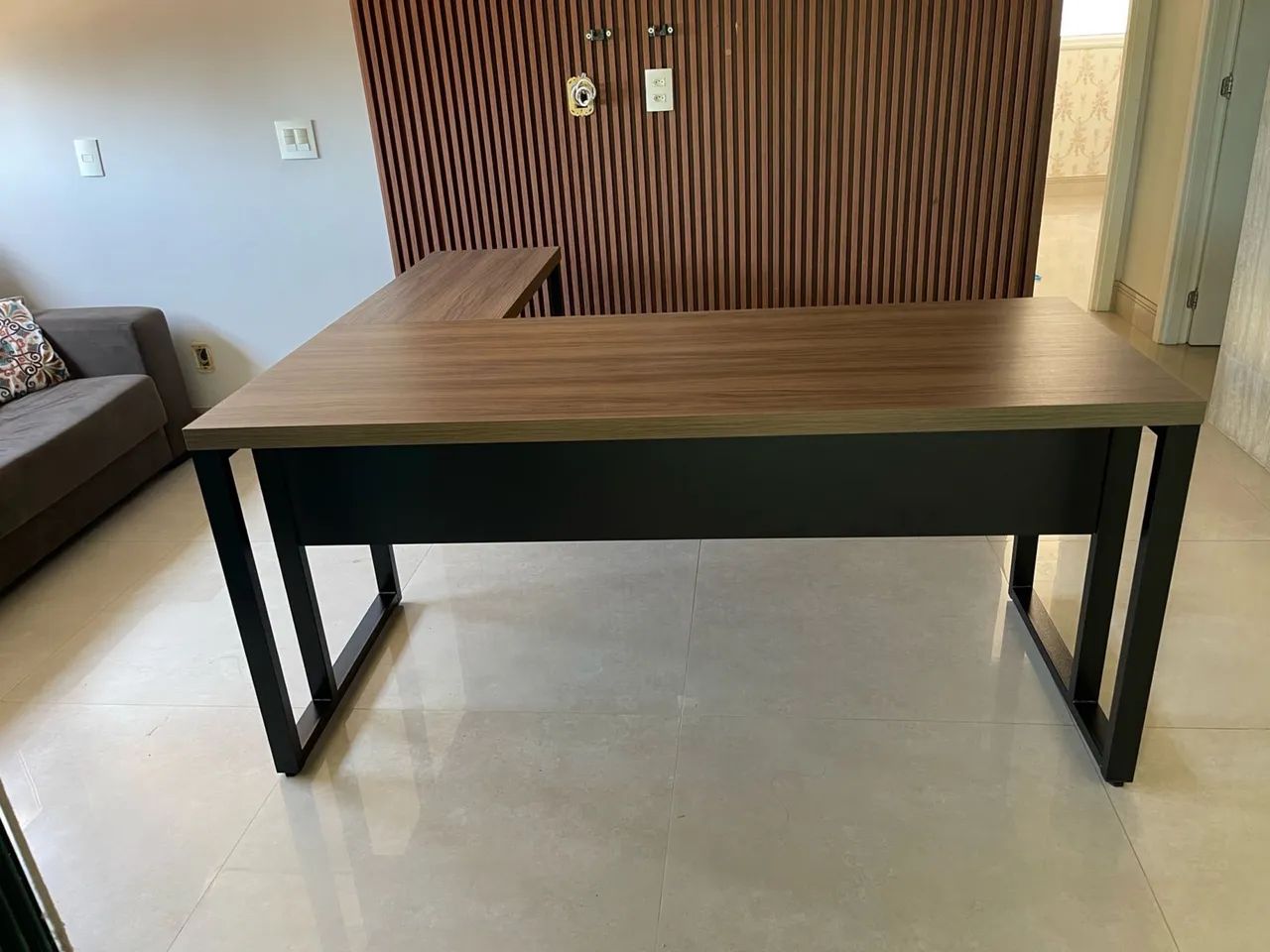 MESA INDUSTRIAL EM L com gavetas - LOJA IKONMIXOFFICE 