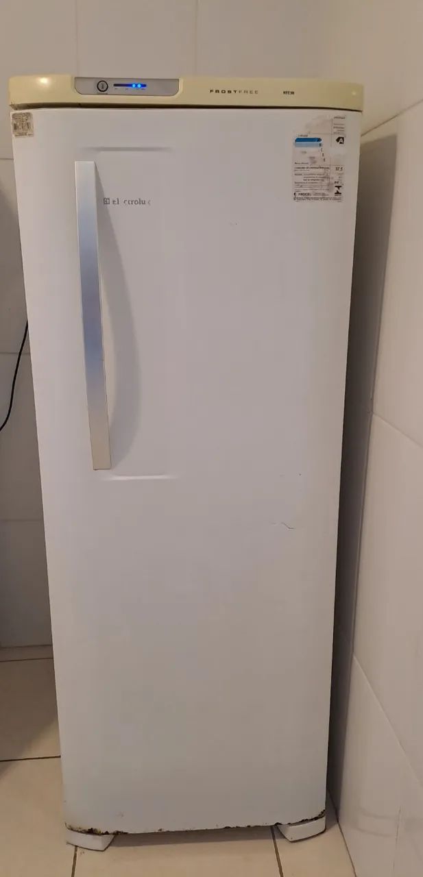 Geladeira electrolux frost free
