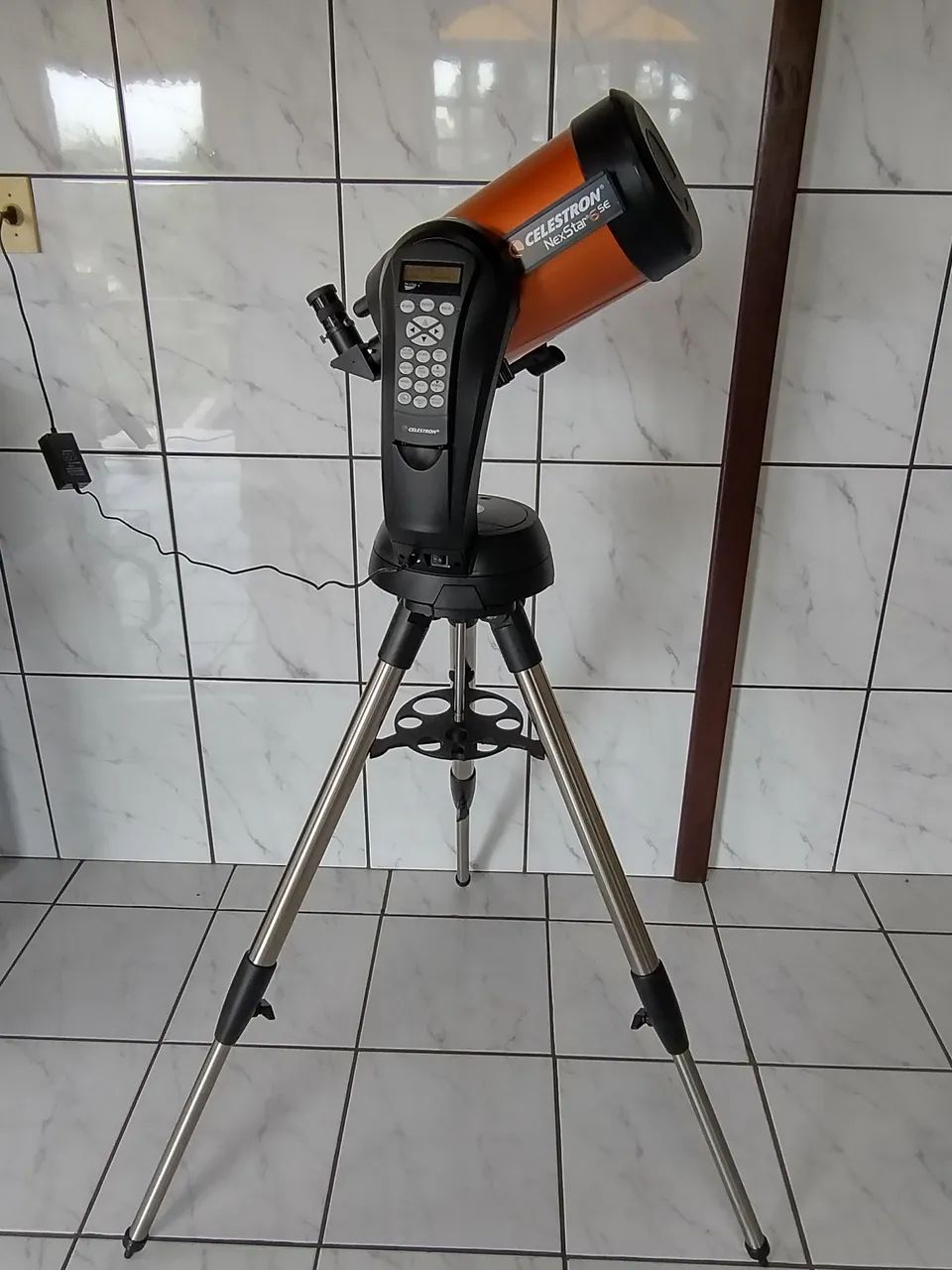 Telescópio Celestron NexStar 6SE