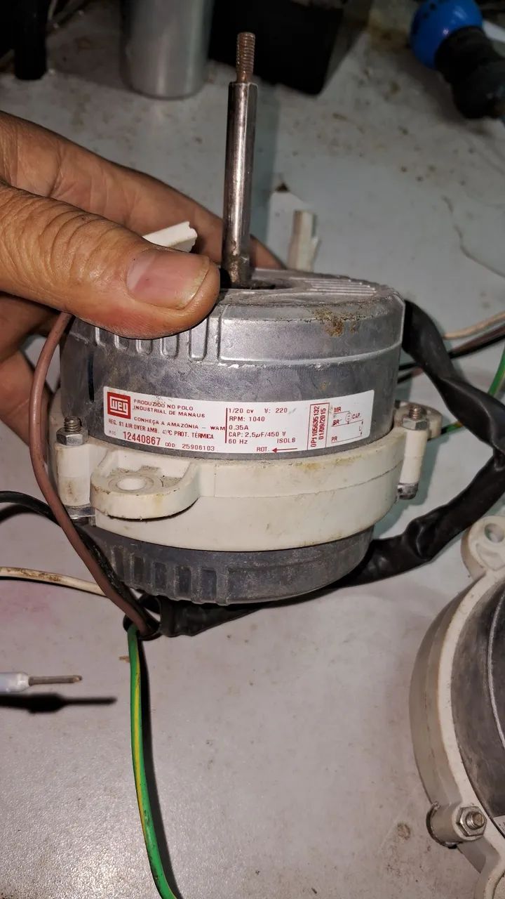 Motor ventilador ar condicionado  - Foto 3