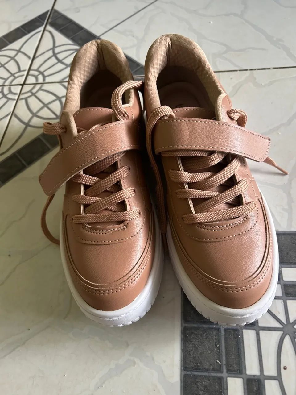 Tênis Casual Feminino Bege - Foto 3