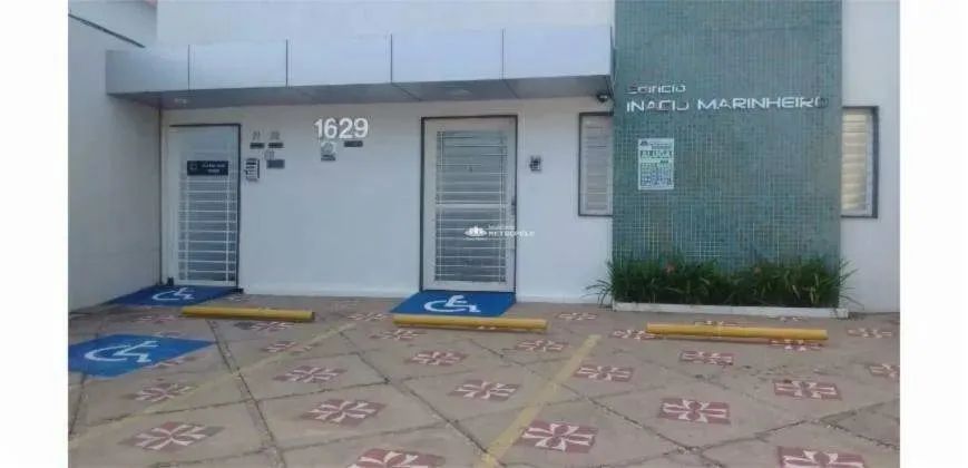 R.DES.FREITAS - BAIRRO: CENTRO