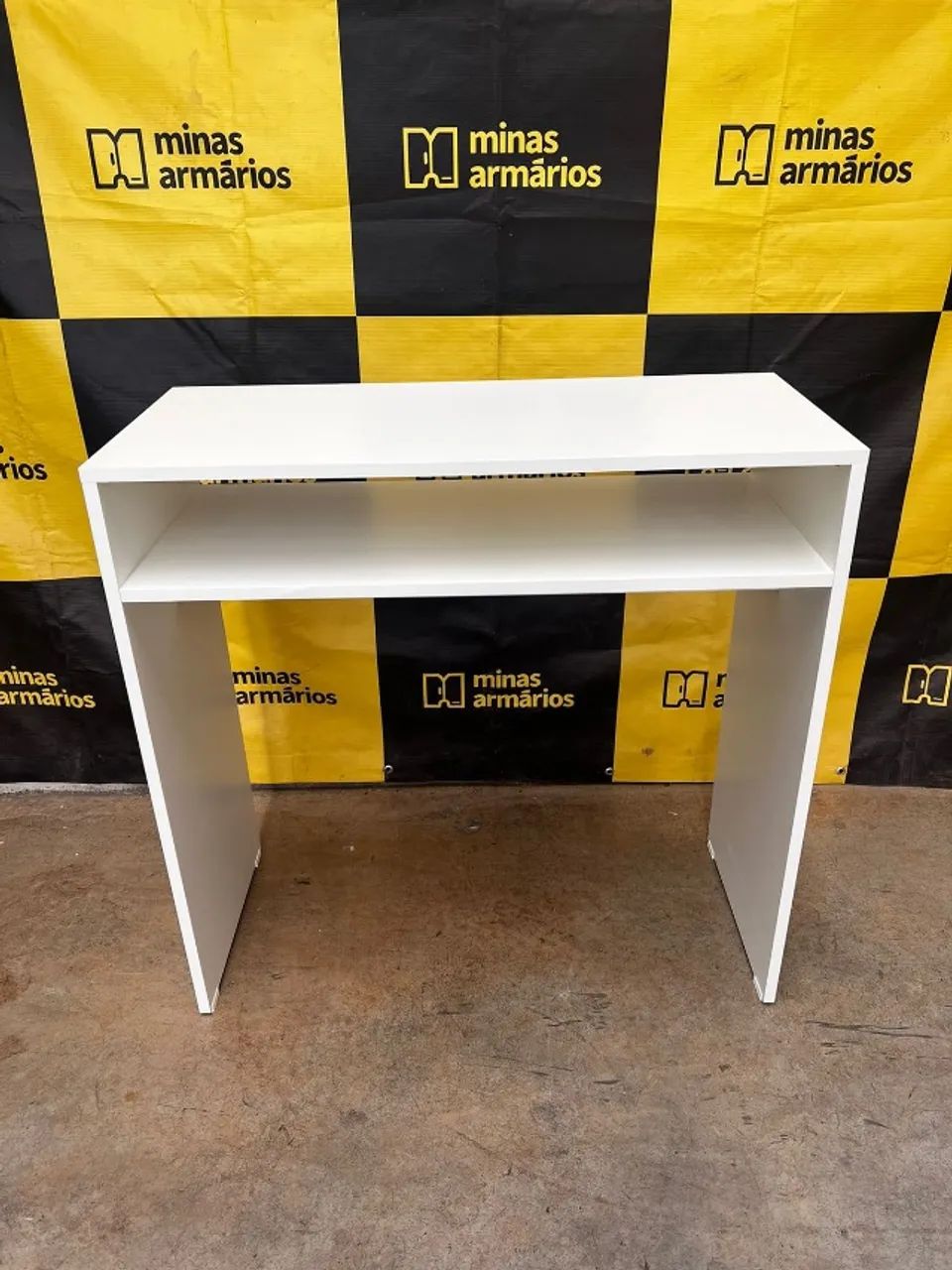 Mesa manicure/estudo/escrivaninha