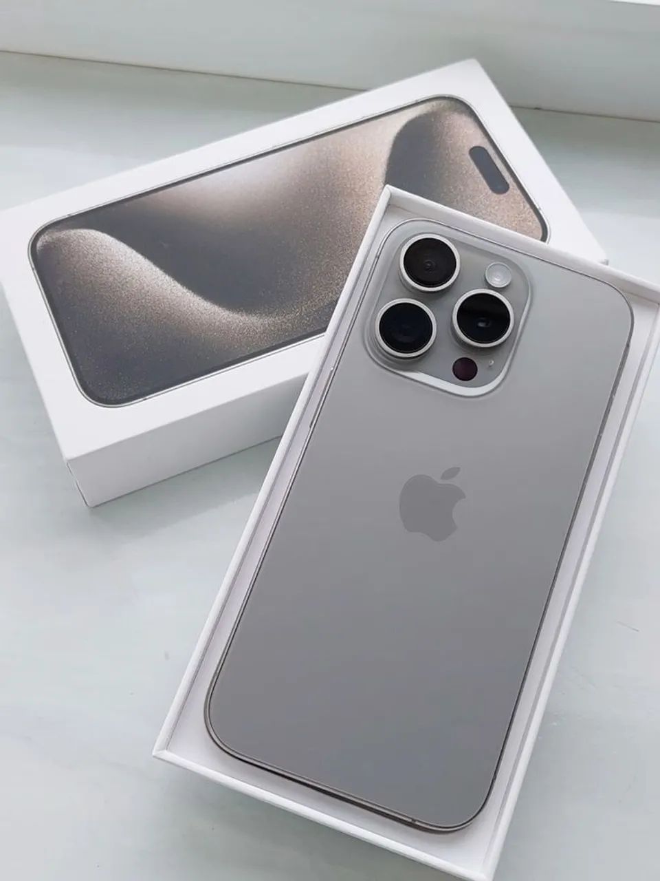 iPhone11（iPhone15pro風）256g シルバー iPhone 15 Pro Max Apple (256GB) | Extra