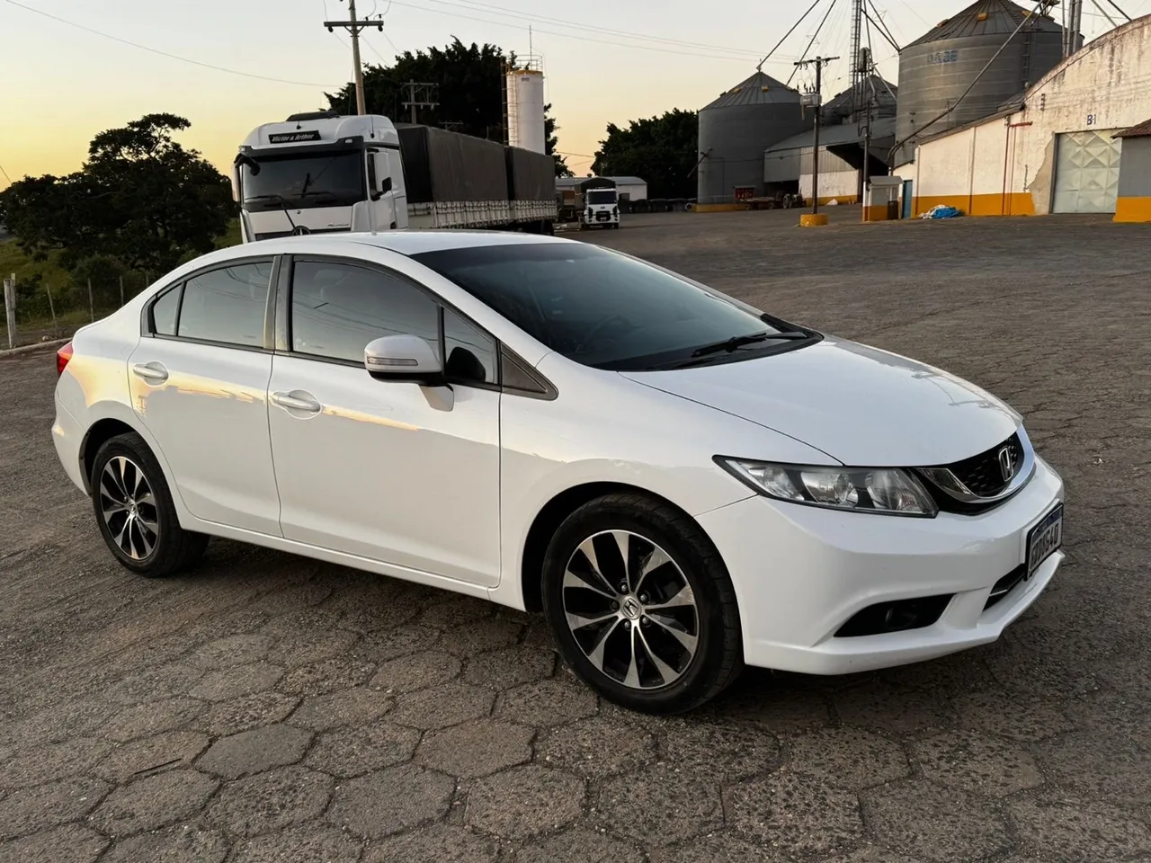 HONDA CIVIC LXR 15/16