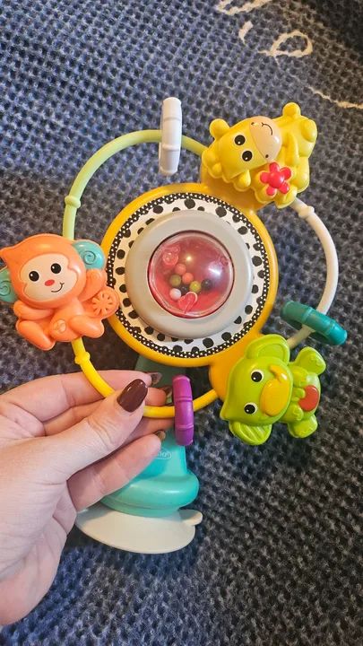 Brinquedo roda gigante com ventosa - Infantino  - Foto 4