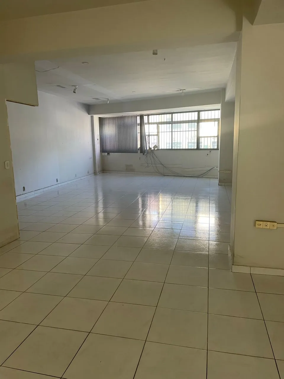 Sala/Conjunto para venda possui 190 metros quadrados em Penha - Rio de Janeiro - RJ