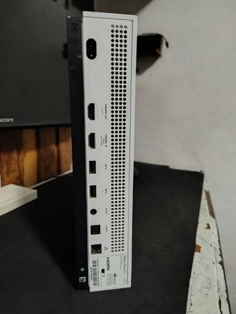 Xbox One S 1TB - Foto 3