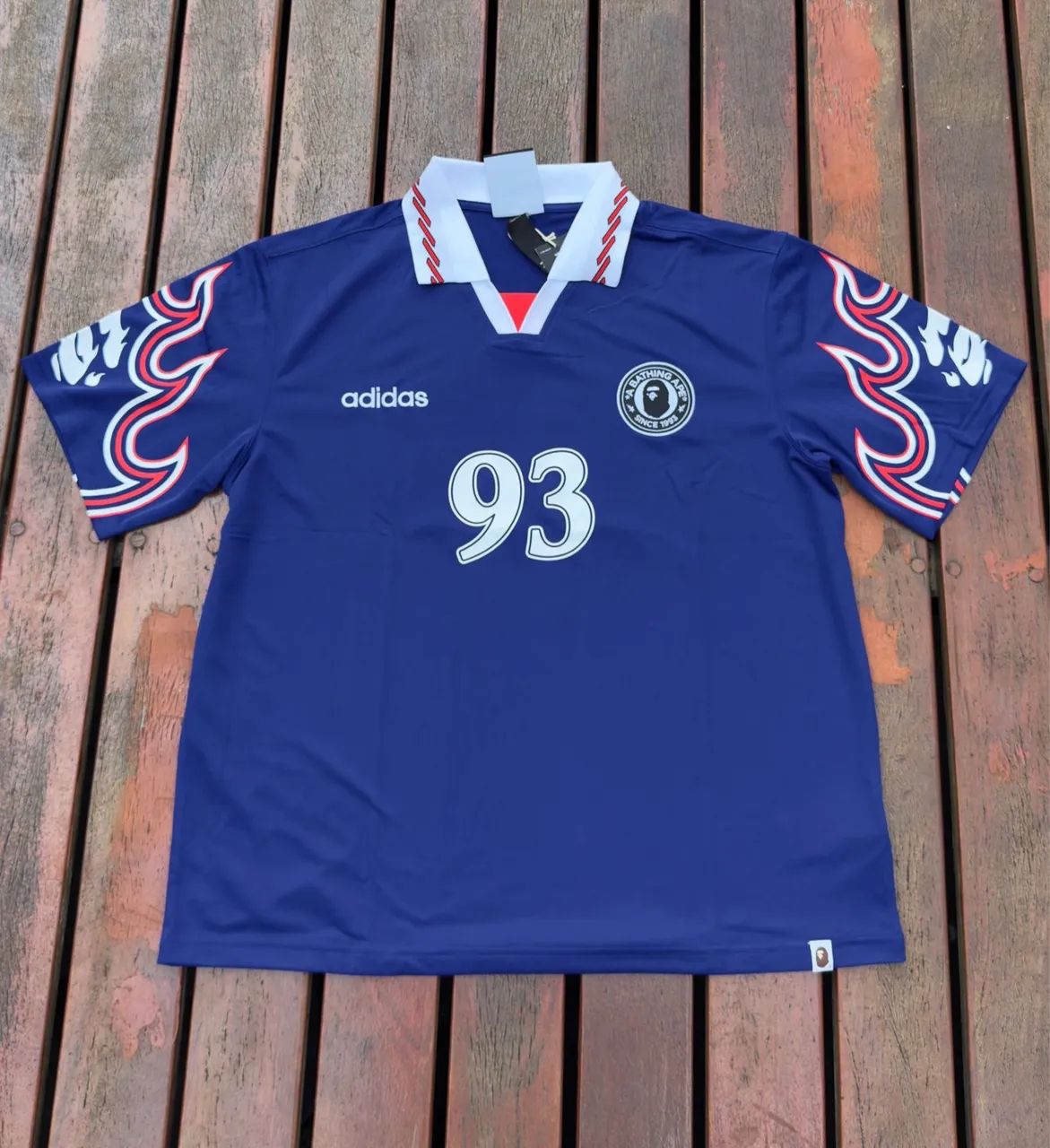 BAPE x adidas Camisa SSL Flame Japan Blue (P, M e G) - Roupas