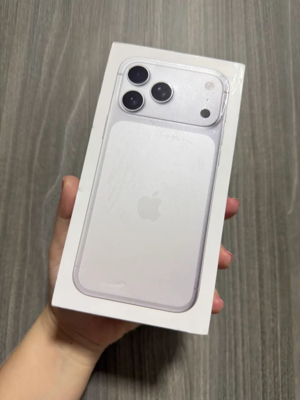 Iphone 17 Pro Max 512gb Prata (lacrado)