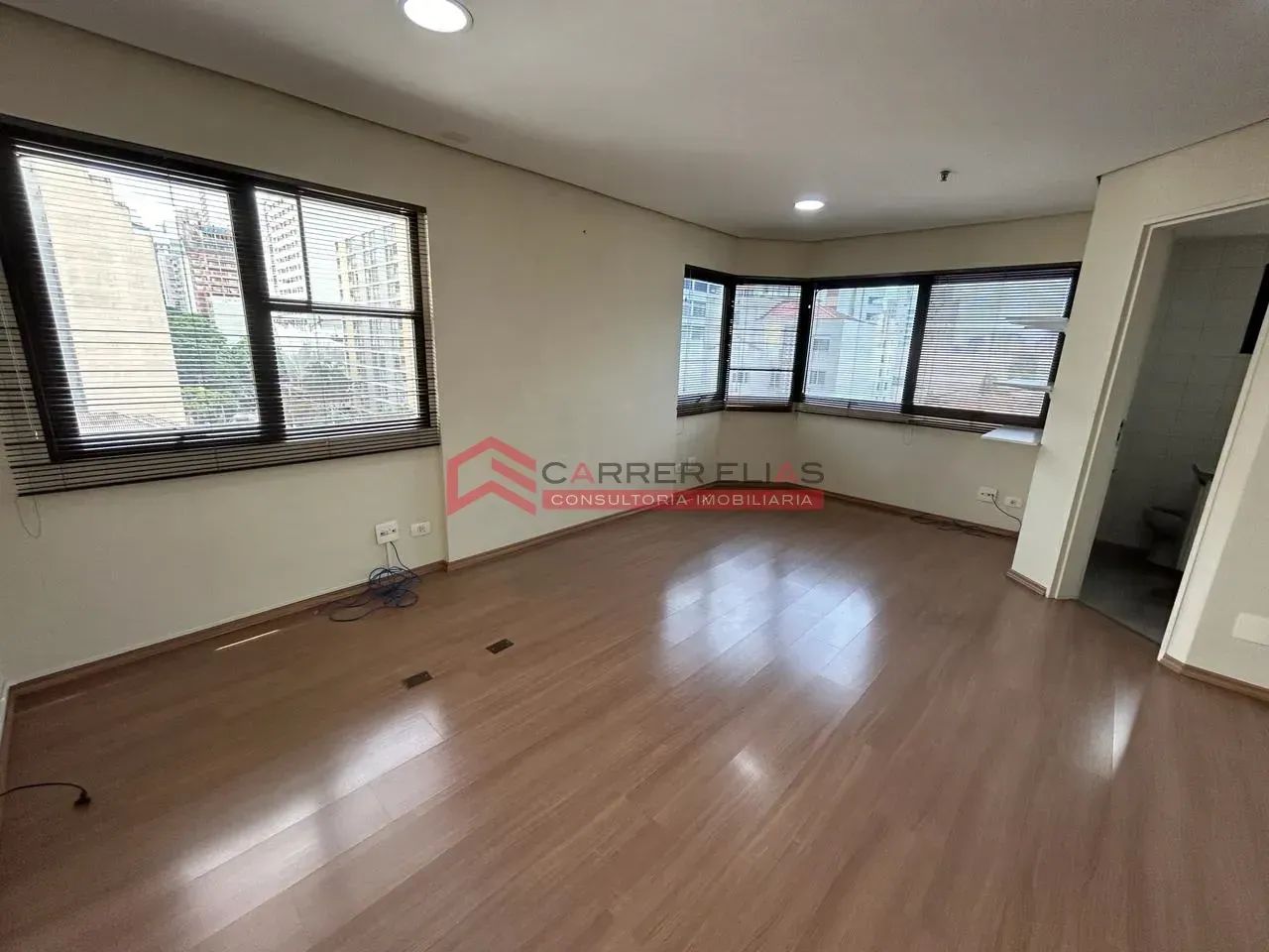 Sala/Conjunto a venda 74 m² 2 Vagas em Perdizes - São Paulo - SP - Foto 2