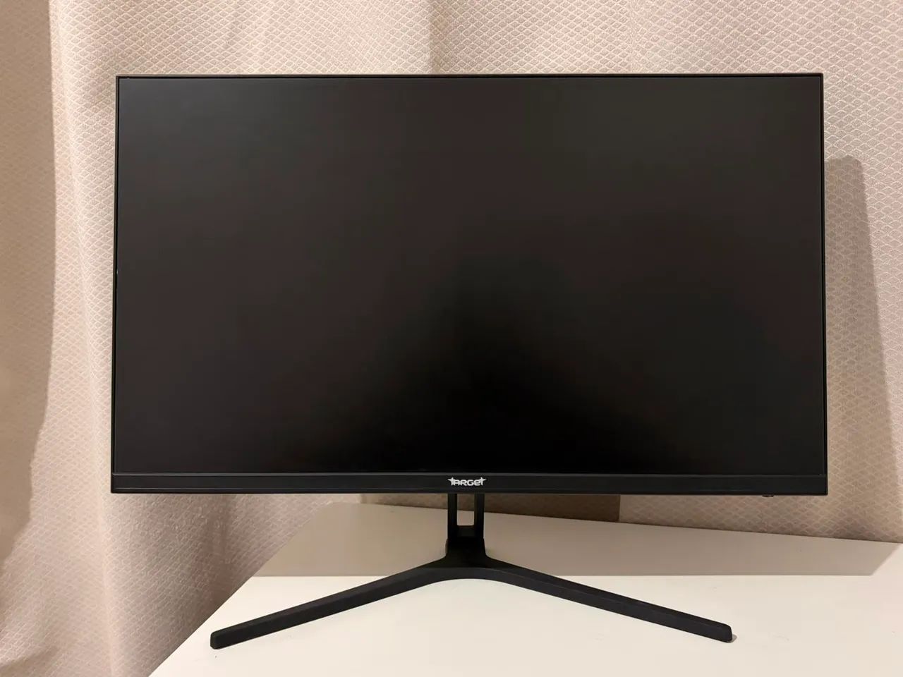 Monitor target