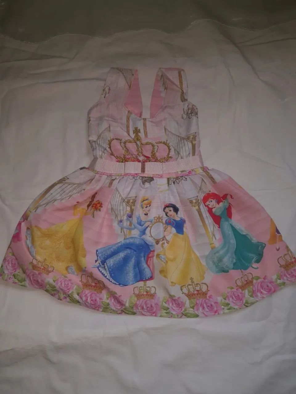 Vendo-se vestidos temáticos - Foto 4