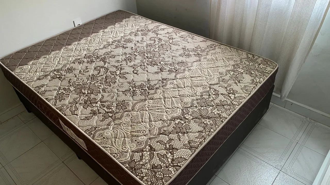 VENDO CAMA USADA 