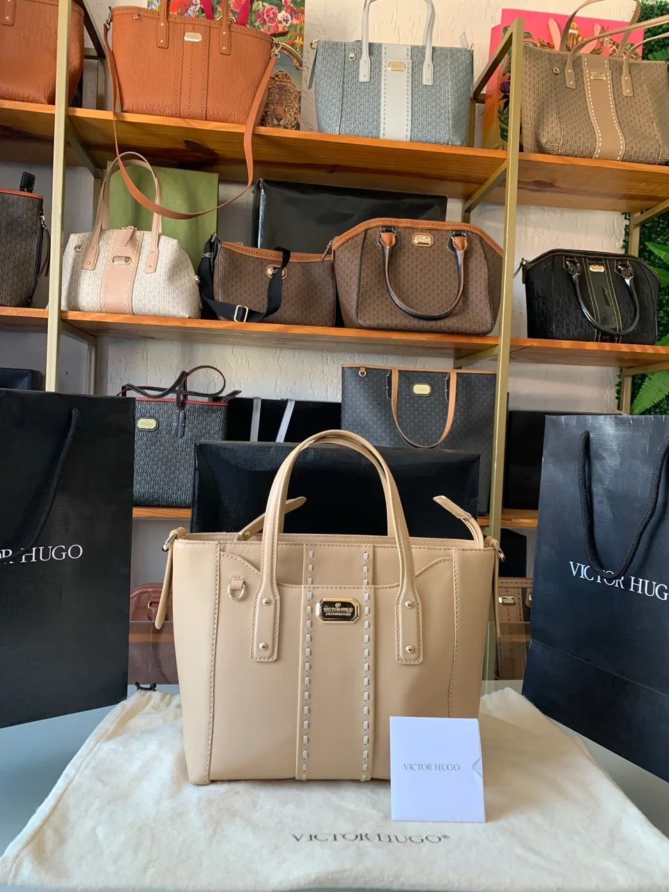 Bolsa Victor Hugo Original Nova