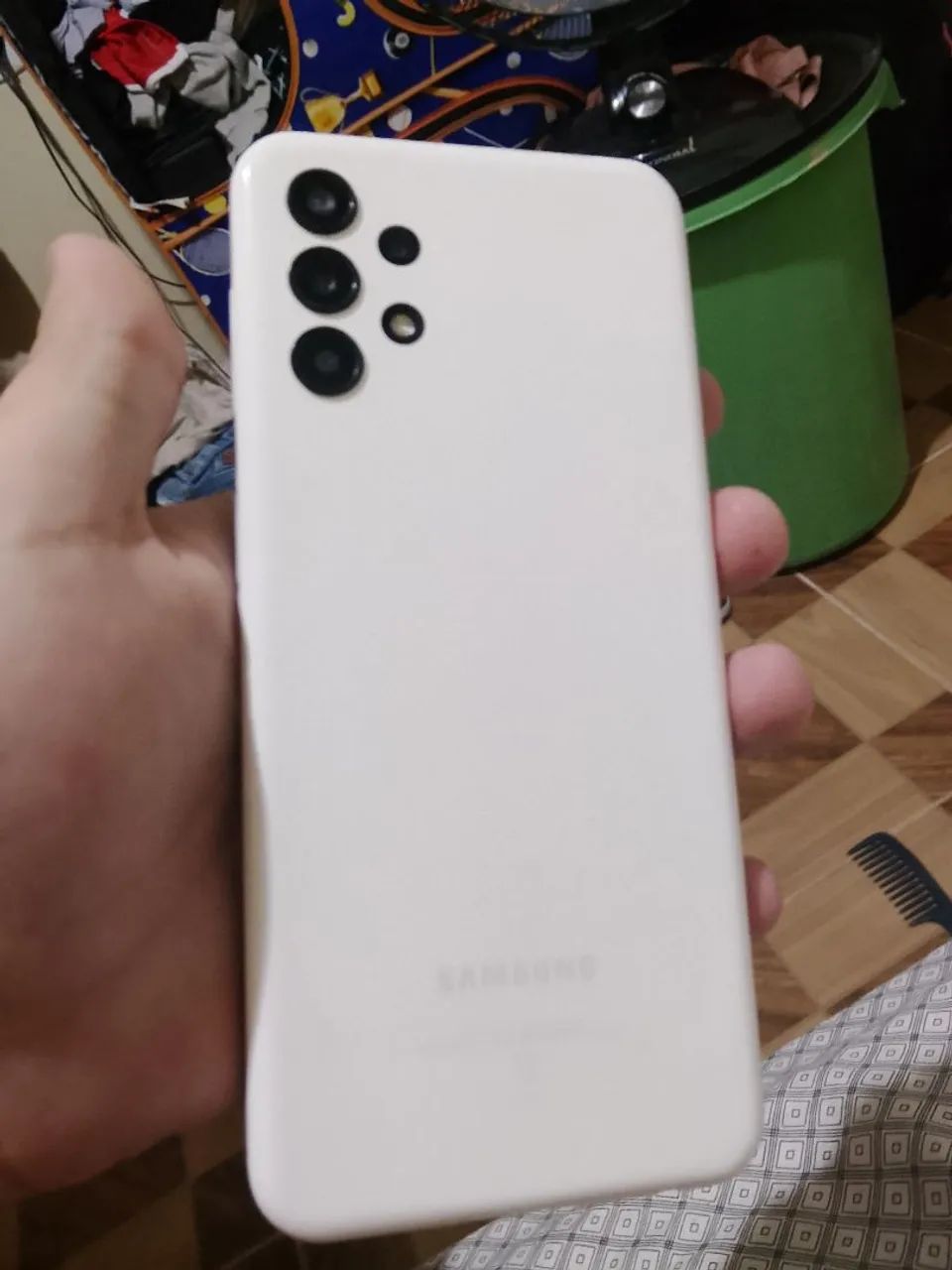 Vendo celular Samsung Galaxy a13 branco  - Foto 2