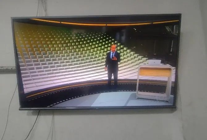 TV SMART 55" POLEGADAS TCL ANDROID  - Foto 4