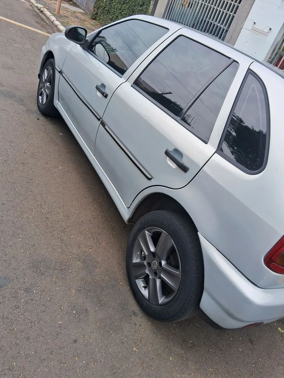 Volkswagen Gol Gol CL 1.6 Mi 2p e 4p 1998