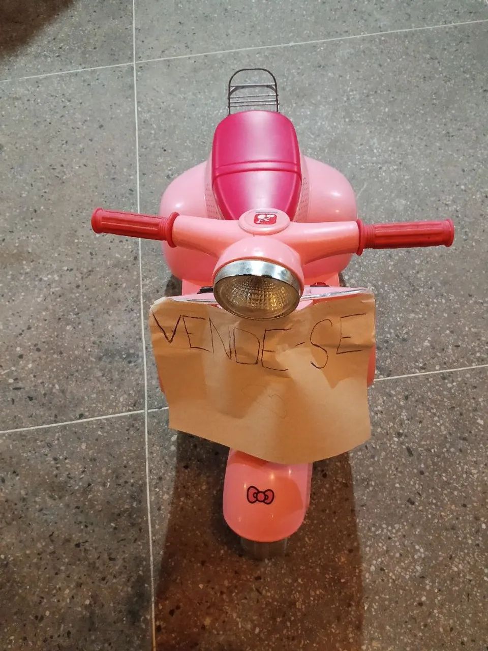 Vendo uma motinha elétrica 